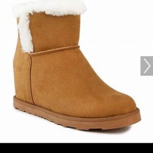 Juicy Couture King Brown Cognac Mirco Faux Fur Winter Boots Size 10M